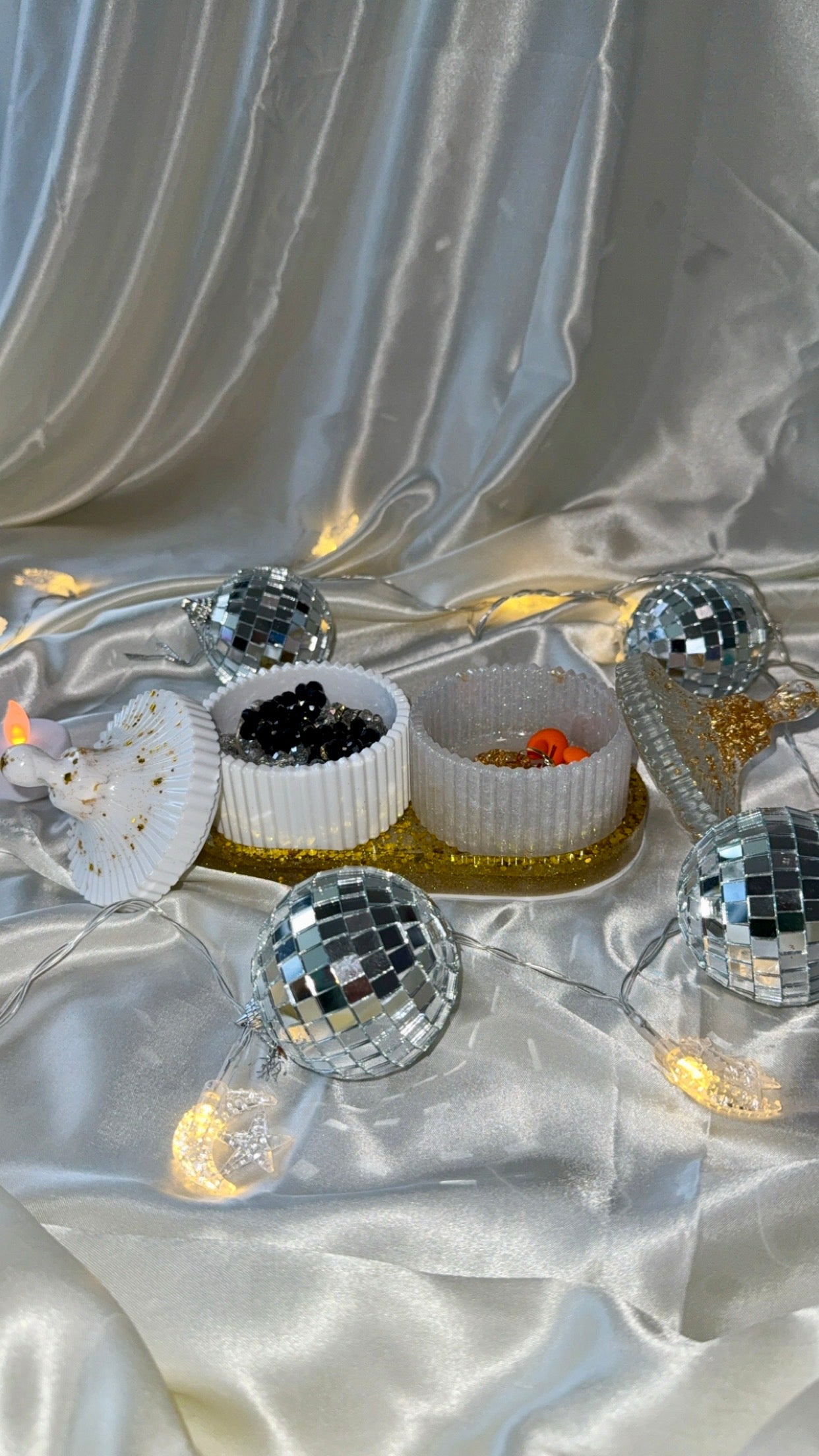 Trinket  tray with Jwellery box and vase